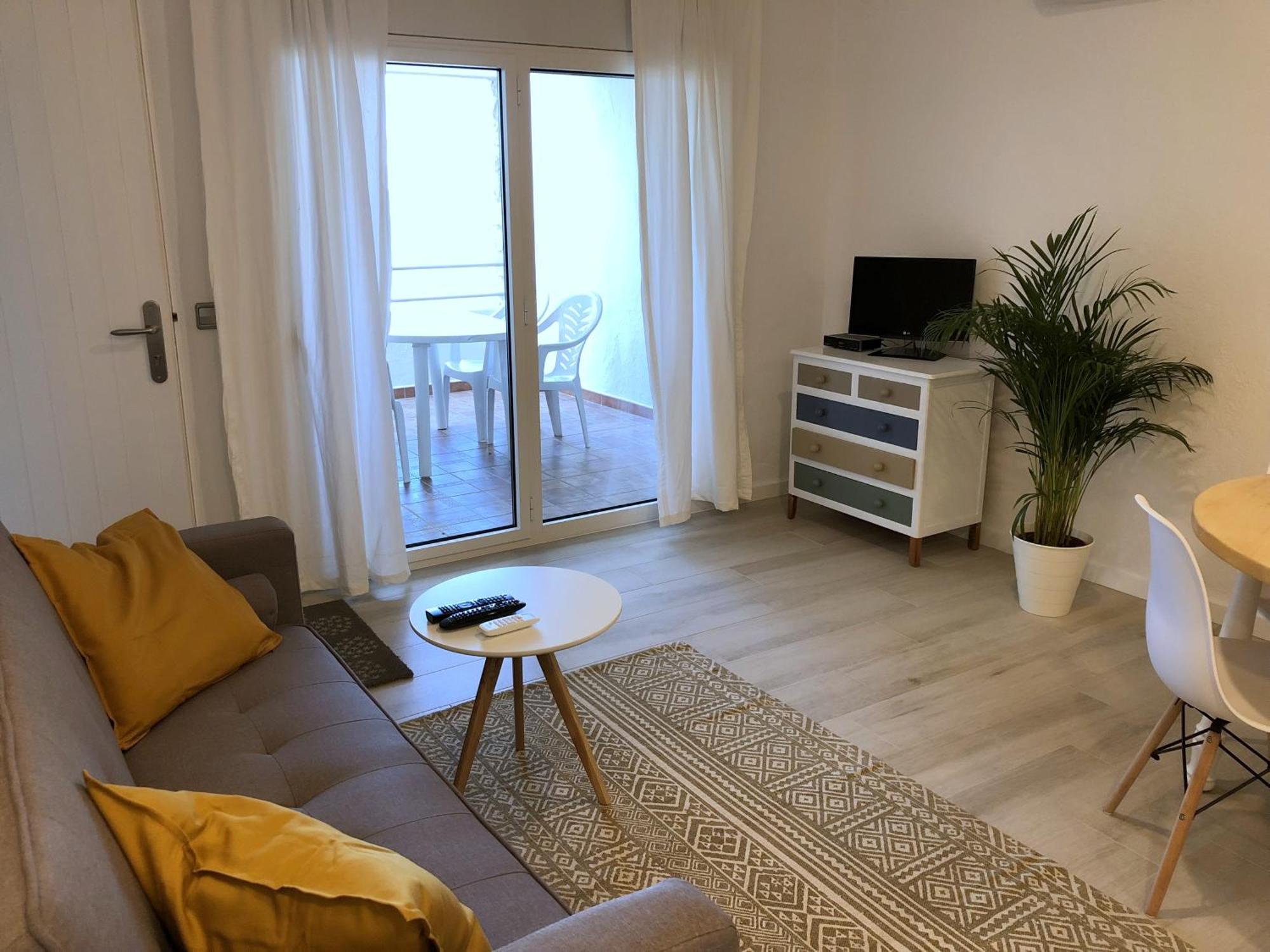 סנט מרטי ד'אמפורייס Apartaments La Palmera, Terrace & Pool מראה חיצוני תמונה
