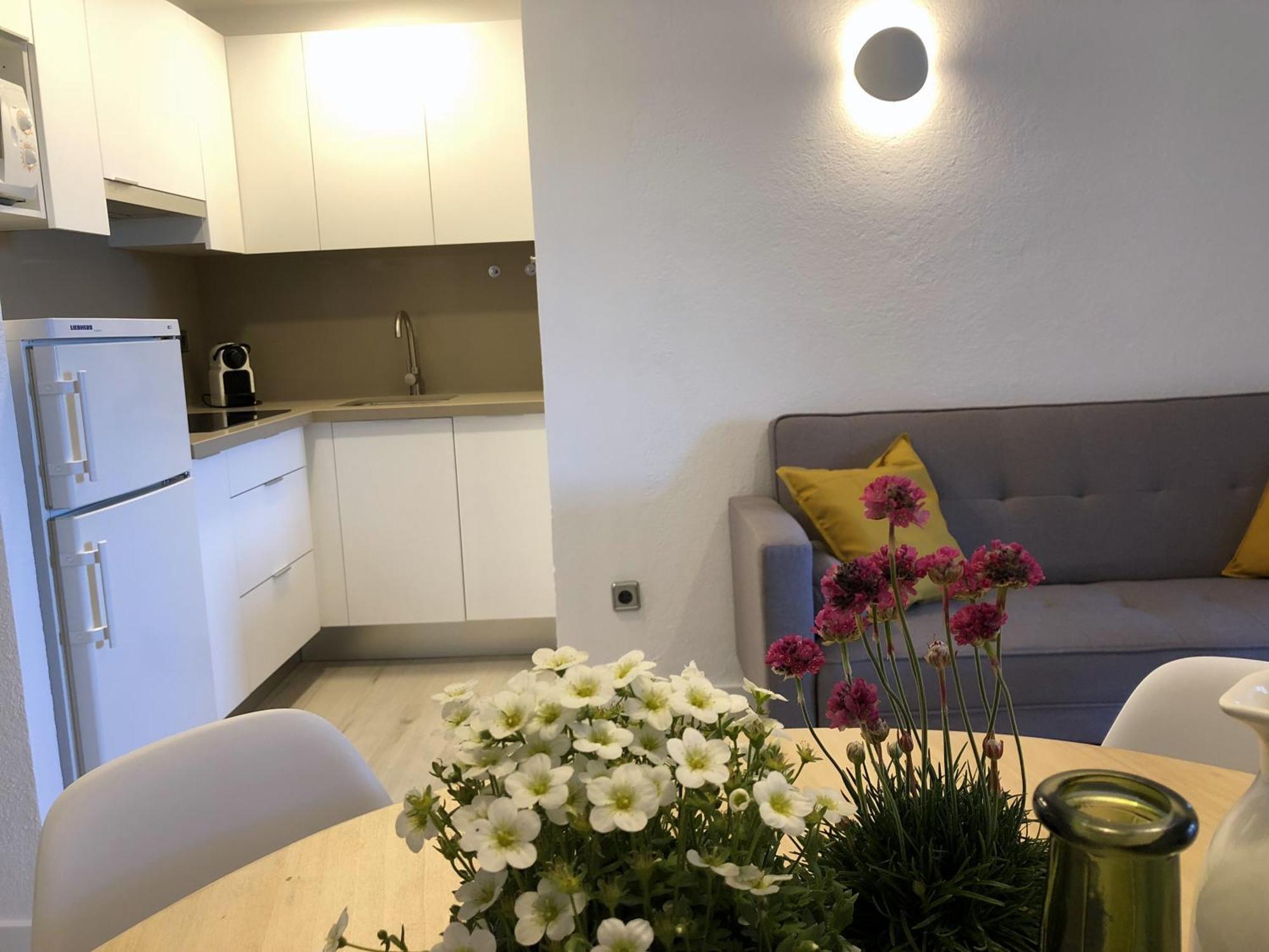 סנט מרטי ד'אמפורייס Apartaments La Palmera, Terrace & Pool מראה חיצוני תמונה