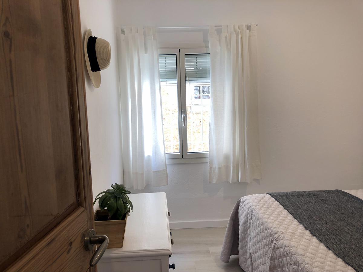 סנט מרטי ד'אמפורייס Apartaments La Palmera, Terrace & Pool מראה חיצוני תמונה