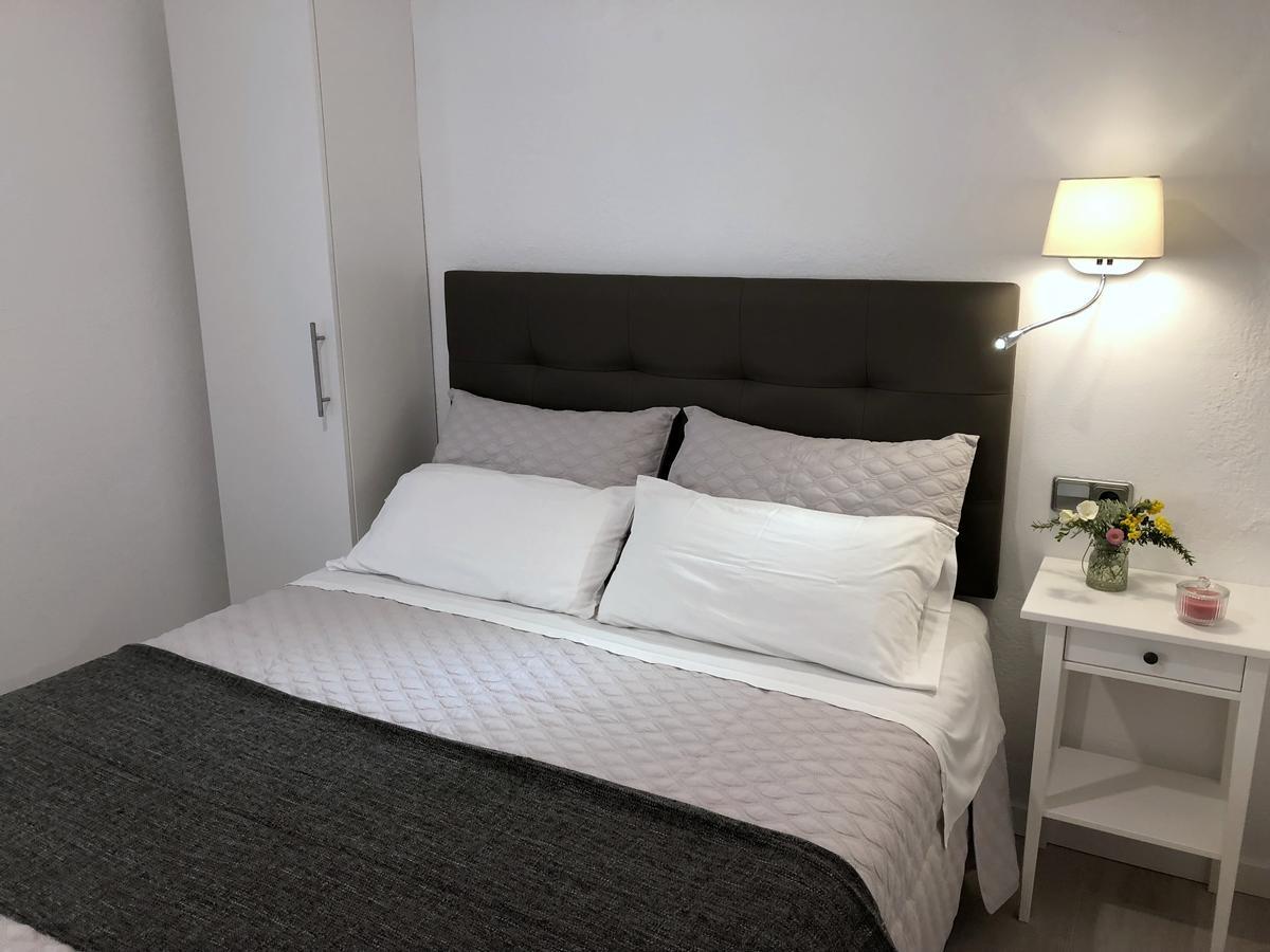 סנט מרטי ד'אמפורייס Apartaments La Palmera, Terrace & Pool מראה חיצוני תמונה